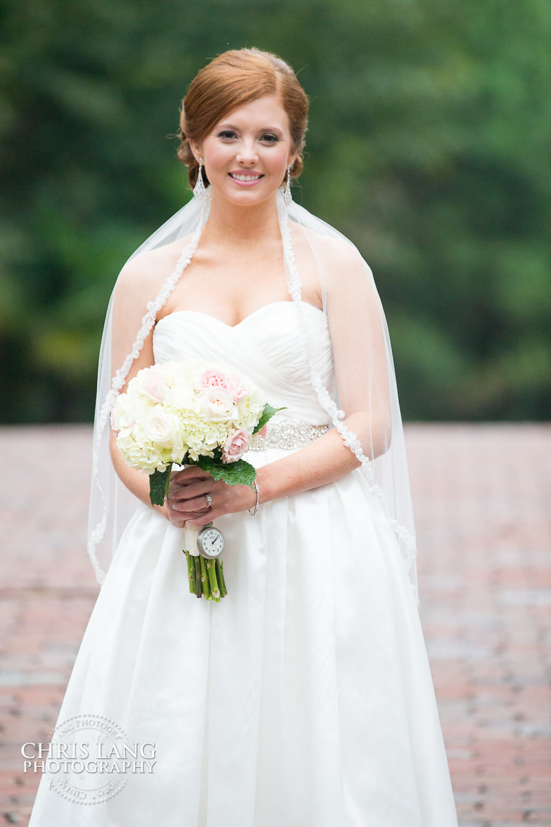 bride and bridal boquet - brides - photos - wedding dress - bridal ideas - wedding day - wilmington nc wedding photography