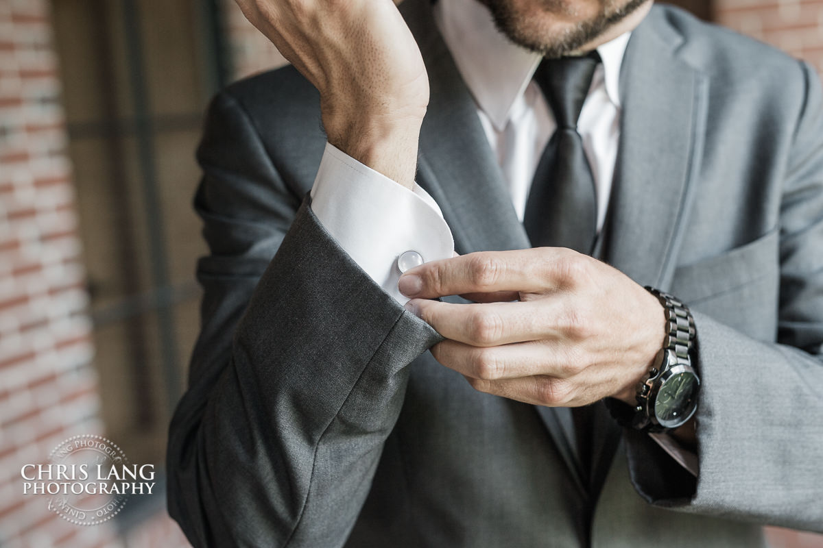 Wrightsville Manor Weddings - Wilmington NC - pre wedding photos - wedding photo ideas - getting ready wedding pictures - bride - groom - wedding dress - wilmington nc wedding photography 