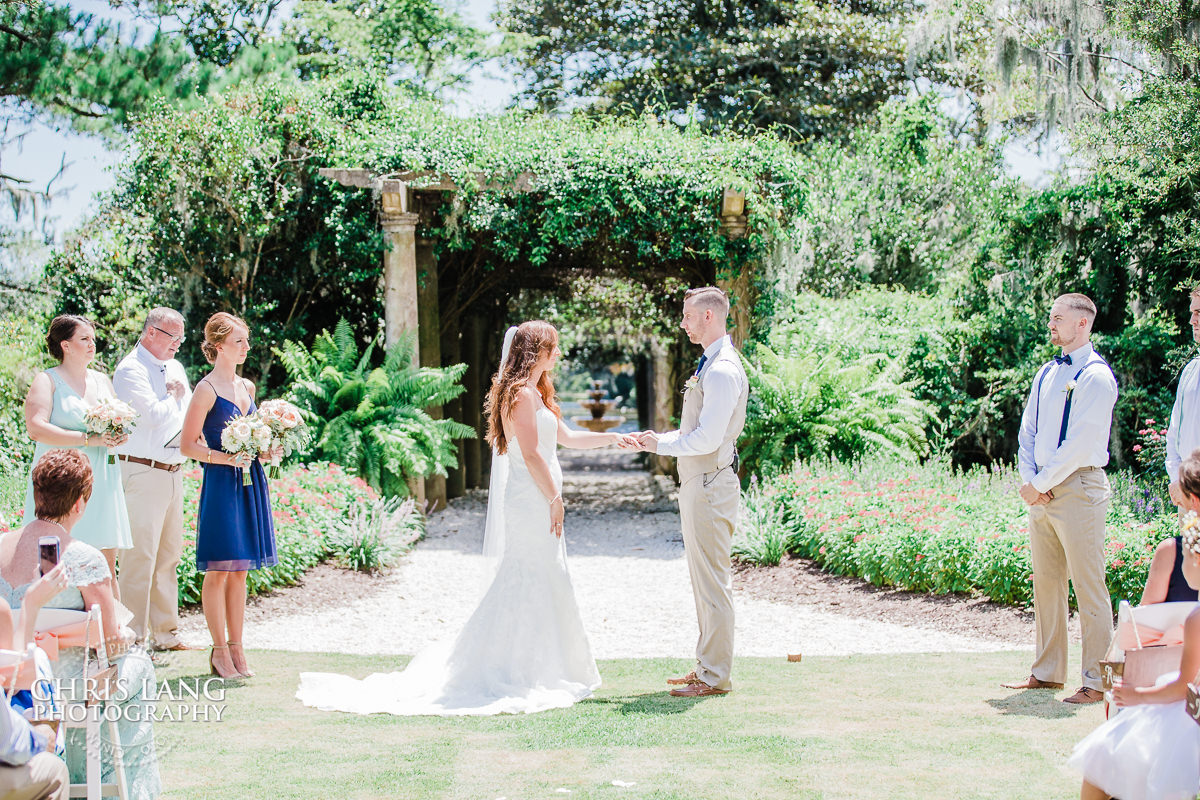Arilie Gardens Weddignceremony - Wedding ceremony photo - Wedding ceremonies - bride - groom - bridal party - wedding ceremony photography - ideas - Wilmington NC Weddign Photography